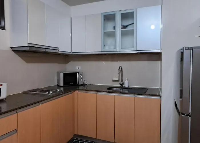 Bozy Staycation Hostal