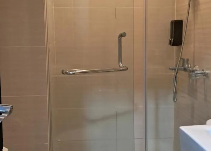 Bozy Staycation Hostal
